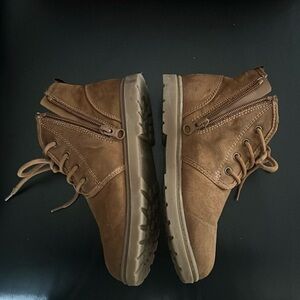 Cat and Jack Shearling lined Boots